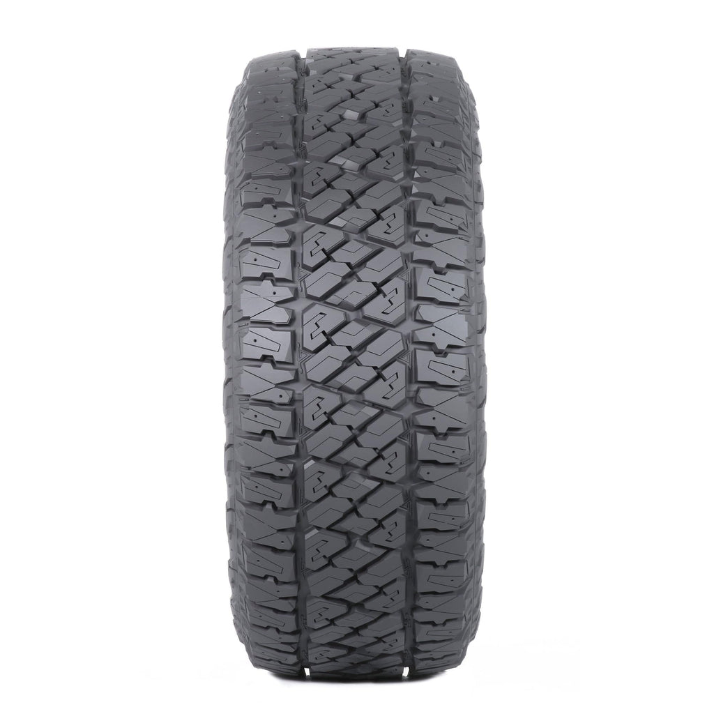 275/55R20XL 117T Light Truck & SUV Tire X7321