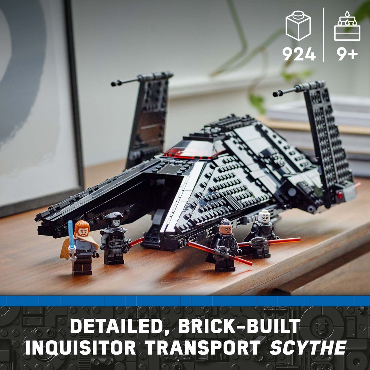 Buildable Toy Starship with Blue and Double-Bladed Red Lightsabers V328