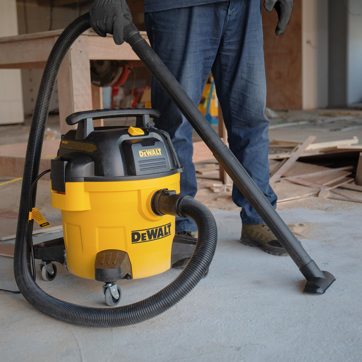6 Gal Wet/Dry Shop Vacuum with Blower X6137